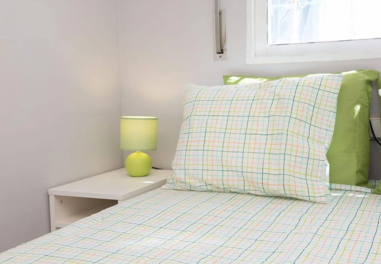 Malagaonbeach 1 - Two Bedrooms - Up To 3 People - 10 Meters Beach 0*, Malaga Spain