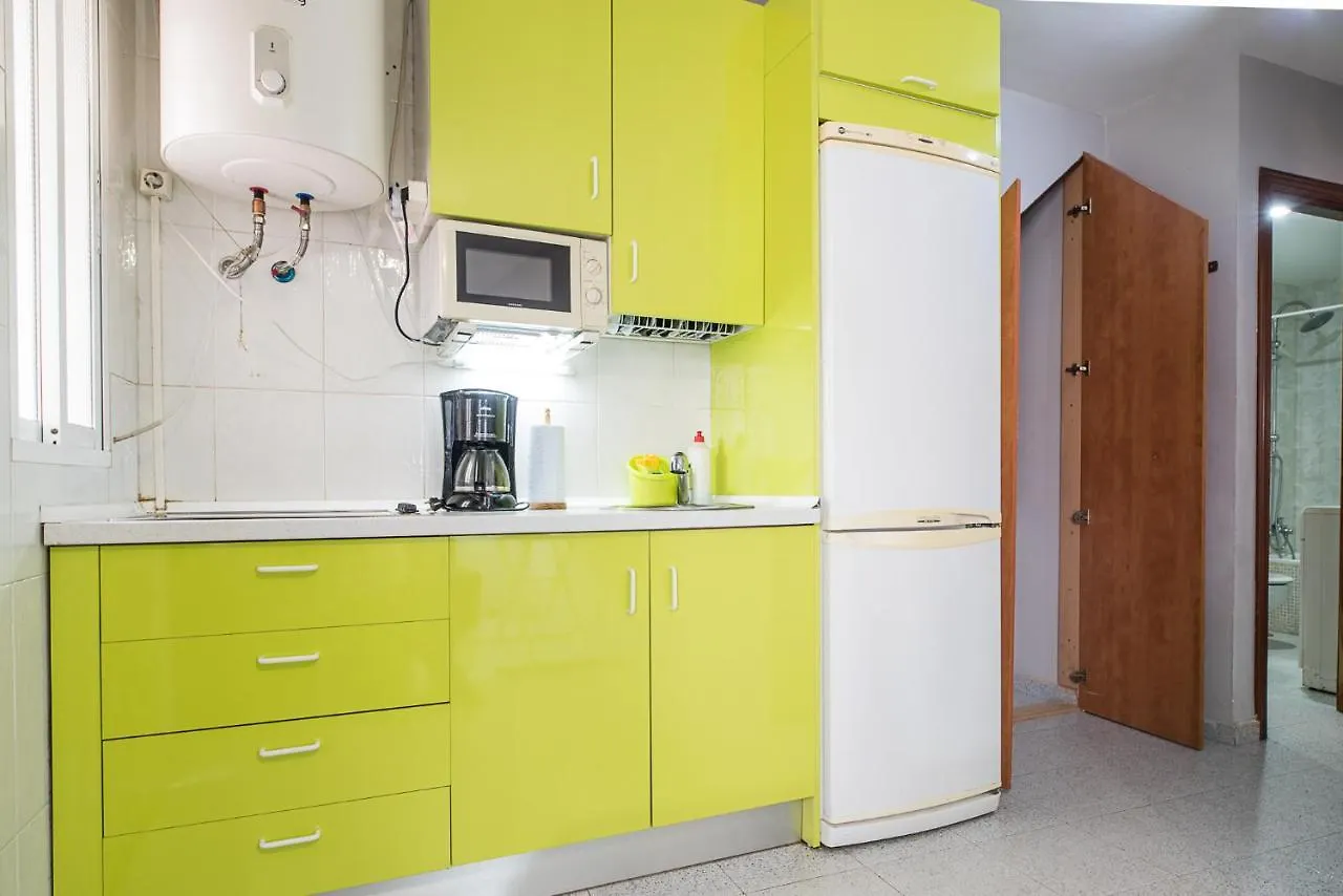 Malagaonbeach 1 - Two Bedrooms - Up To 3 People - 10 Meters Beach Apartment