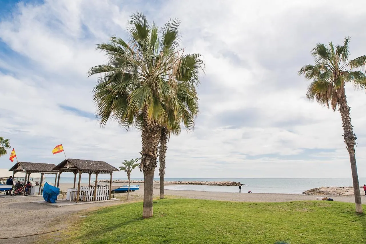 Malagaonbeach 1 - Two Bedrooms - Up To 3 People - 10 Meters Beach Apartment