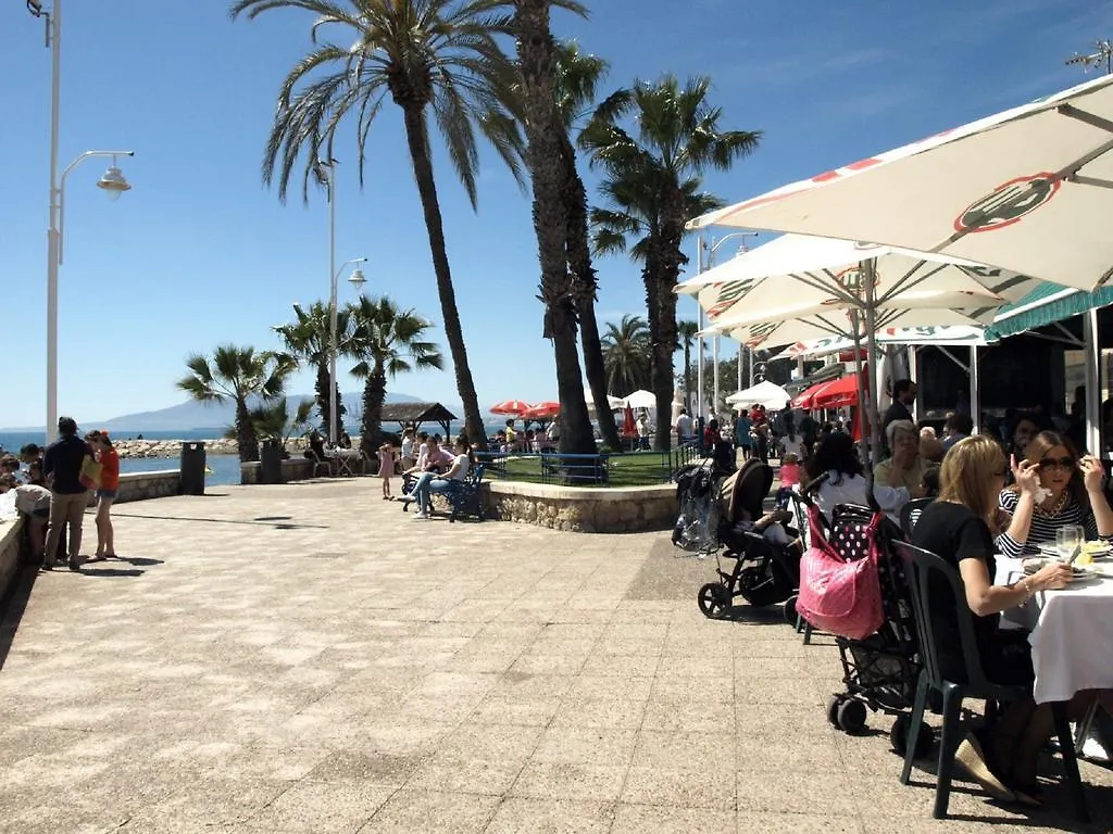 Malagaonbeach 1 - Two Bedrooms - Up To 3 People - 10 Meters Beach 0*, Malaga