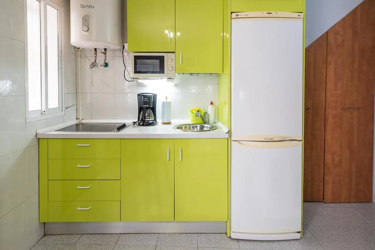 Malagaonbeach 1 - Two Bedrooms - Up To 3 People - 10 Meters Beach 0*, Malaga Spain